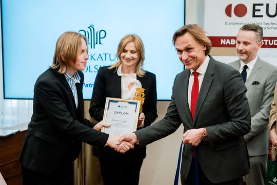 Finał konkursu krasomówczego EUST (zdjęcia)