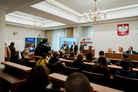 Finał konkursu krasomówczego EUST (zdjęcia)