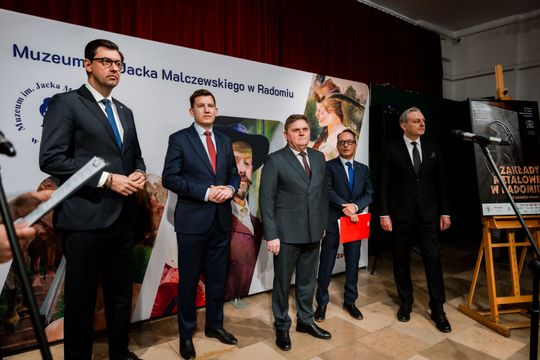 Wernisaż wystawy „Zakłady Metalowe w Radomiu – ze zbiorów Works 11” (zdjęcia)