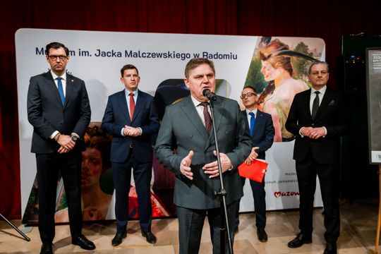 Wernisaż wystawy „Zakłady Metalowe w Radomiu – ze zbiorów Works 11” (zdjęcia)
