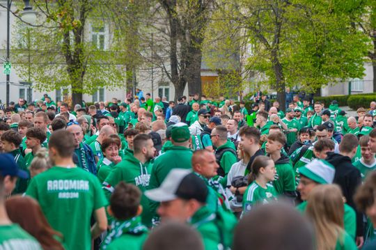 miniradomiak widzew przemarsz kibice-30.jpg