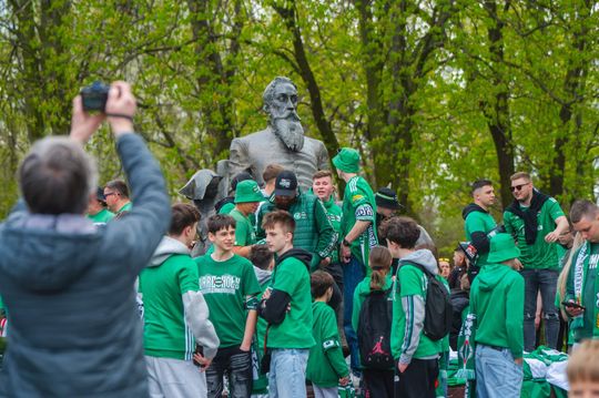 miniradomiak widzew przemarsz kibice-32.jpg