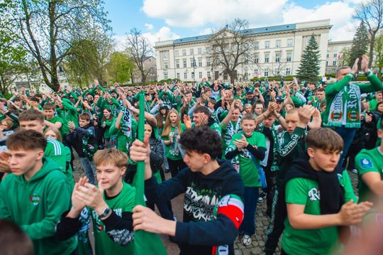 miniradomiak widzew przemarsz kibice-39.jpg