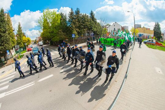 miniradomiak widzew przemarsz kibice-56.jpg