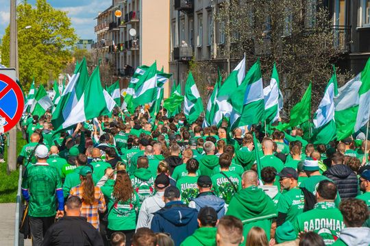 miniradomiak widzew przemarsz kibice-63.jpg