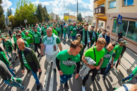 miniradomiak widzew przemarsz kibice-69.jpg