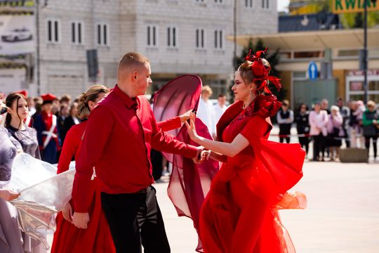 Ślubowanie uczniów Szkoły 72 Pułku Piechoty w Radomiu (zdjęcia)