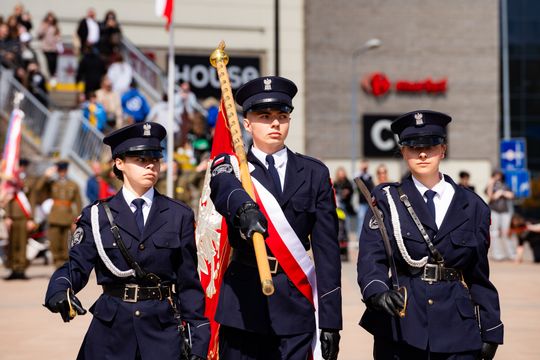 Ślubowanie uczniów Szkoły 72 Pułku Piechoty w Radomiu (zdjęcia)
