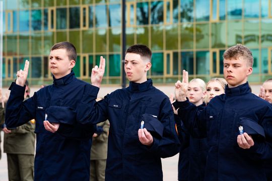 Ślubowanie uczniów Szkoły 72 Pułku Piechoty w Radomiu (zdjęcia)