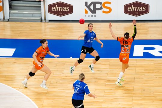 Elmas-KPS APR Radom - MTS Żory (zdjęcia)