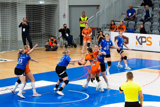 Elmas-KPS APR Radom - MTS Żory (zdjęcia)