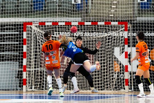 Elmas-KPS APR Radom - MTS Żory (zdjęcia)