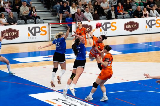 Elmas-KPS APR Radom - MTS Żory (zdjęcia)