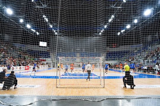 Elmas-KPS APR Radom - MTS Żory (zdjęcia)