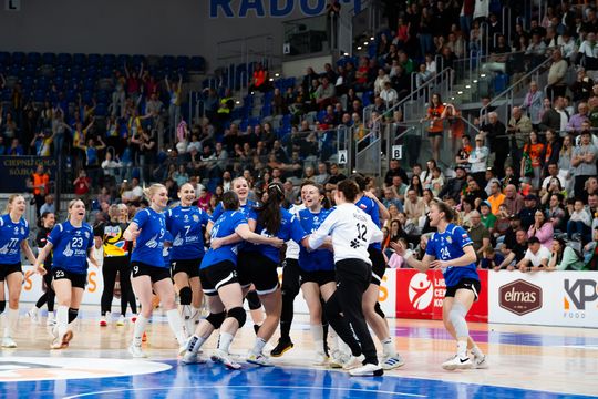 Elmas-KPS APR Radom - MTS Żory (zdjęcia)