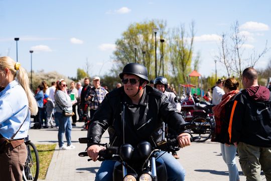 Zlot zabytkowych motocykli - otwarcie sezonu motocyklowego w Skaryszewie (zdjęcia)