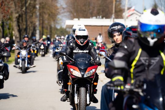 Zlot zabytkowych motocykli - otwarcie sezonu motocyklowego w Skaryszewie (zdjęcia)
