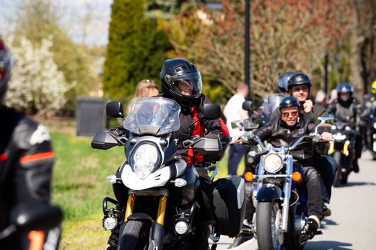 Zlot zabytkowych motocykli - otwarcie sezonu motocyklowego w Skaryszewie (zdjęcia)
