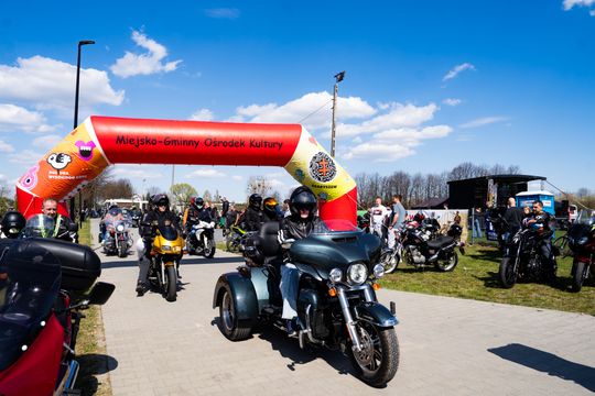 Zlot zabytkowych motocykli - otwarcie sezonu motocyklowego w Skaryszewie (zdjęcia)