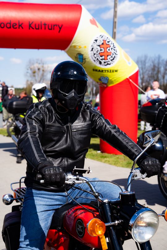 Zlot zabytkowych motocykli - otwarcie sezonu motocyklowego w Skaryszewie (zdjęcia)