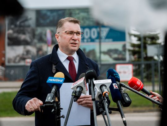 Konferencja prasowa Przemysława Czarnka (zdjęcia)