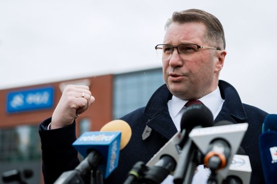 Konferencja prasowa Przemysława Czarnka (zdjęcia)