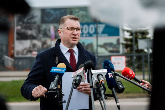 Konferencja prasowa Przemysława Czarnka (zdjęcia)