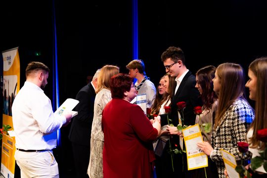 XXVIII Radomska Gala samorządowego konkursu nastolatków "Ośmiu Wspaniałych (zdjęcia)