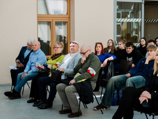 Interaktywny quiz edukacyjny dla uczniów szkół ponadpodstawowych (zdjęcia)