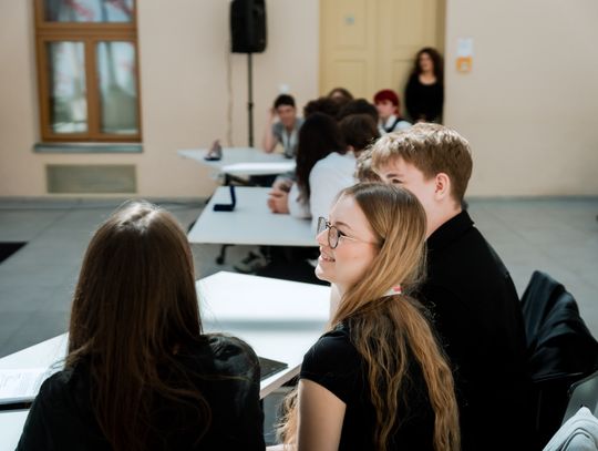 Interaktywny quiz edukacyjny dla uczniów szkół ponadpodstawowych (zdjęcia)