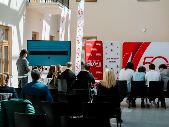 Interaktywny quiz edukacyjny dla uczniów szkół ponadpodstawowych (zdjęcia)