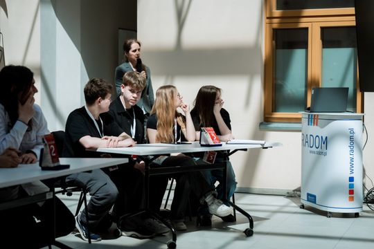 Interaktywny quiz edukacyjny dla uczniów szkół ponadpodstawowych (zdjęcia)