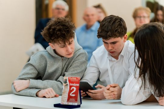 Interaktywny quiz edukacyjny dla uczniów szkół ponadpodstawowych (zdjęcia)