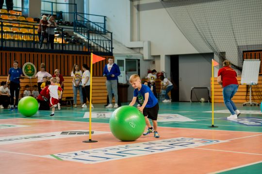 VII Paraolimpiada Sportowi Giganci (zdjęcia)