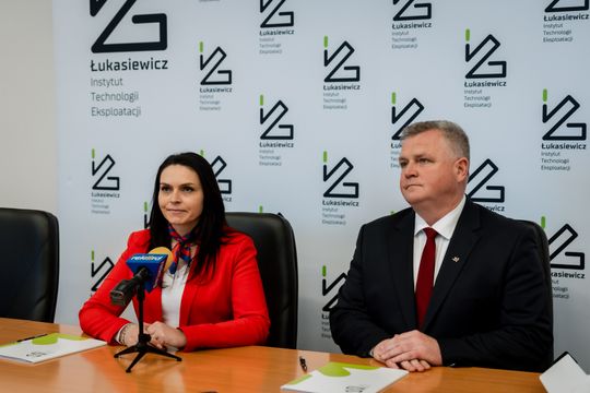 Umowa o współpracy pomiędzy AHNS a Łukasiewicz–ITEE (zdjęcia)