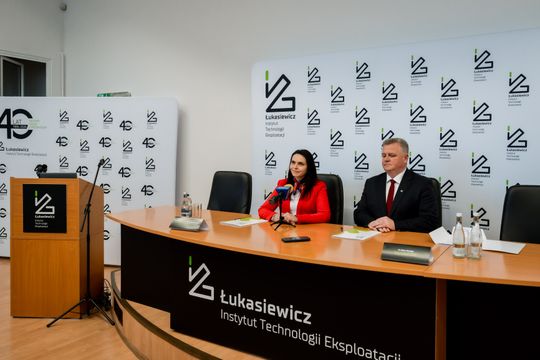 Umowa o współpracy pomiędzy AHNS a Łukasiewicz–ITEE (zdjęcia)