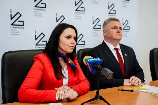 Umowa o współpracy pomiędzy AHNS a Łukasiewicz–ITEE (zdjęcia)