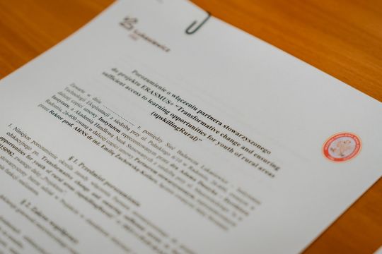 Umowa o współpracy pomiędzy AHNS a Łukasiewicz–ITEE (zdjęcia)