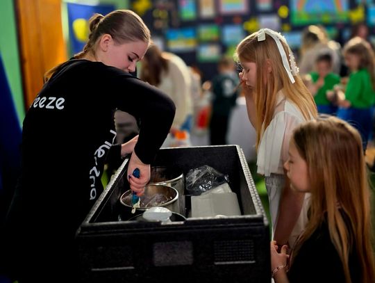 Konkurs plastyczny „Wiosna radosna” W PSP NR 13 (zdjęcia)