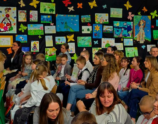 Konkurs plastyczny „Wiosna radosna” W PSP NR 13 (zdjęcia)