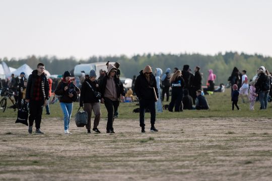 Piknik rodzinny wraz z pokazami lotniczymi na Lotnisku w Piastowie (zdjęcia)