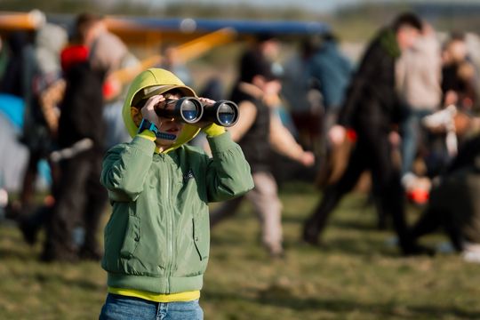 Piknik rodzinny wraz z pokazami lotniczymi na Lotnisku w Piastowie (zdjęcia)