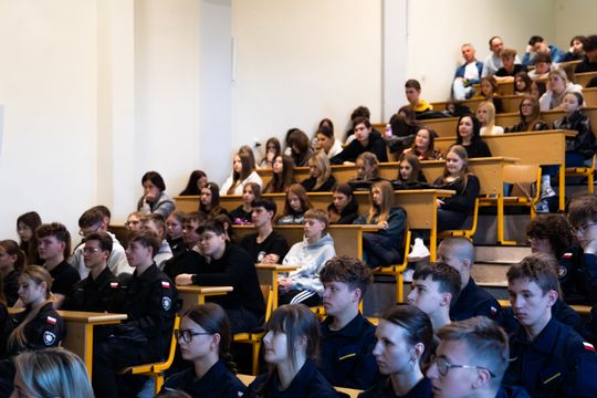 Debata: Nowe oblicza zagrożeń - jak wygląda bezpieczeństwo w XXI wieku (zdjęcia)