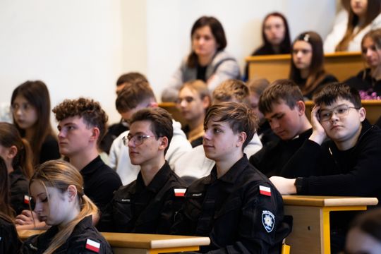 Debata: Nowe oblicza zagrożeń - jak wygląda bezpieczeństwo w XXI wieku (zdjęcia)