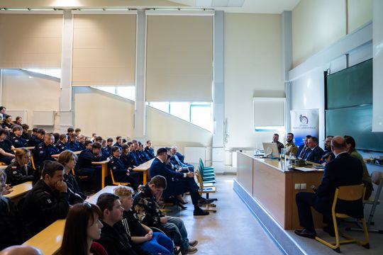 Debata: Nowe oblicza zagrożeń - jak wygląda bezpieczeństwo w XXI wieku (zdjęcia)