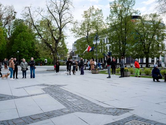 Minuta ciszy dla posła Łukasza Litewki (zdjęcia)