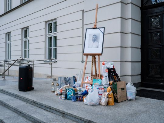 Minuta ciszy dla posła Łukasza Litewki (zdjęcia)