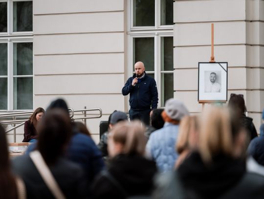 Minuta ciszy dla posła Łukasza Litewki (zdjęcia)