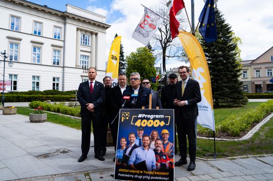 Konferencja prasowa dot. Krajowego Planu Odbudowy (zdjęcia)