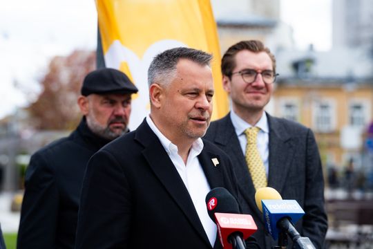 Konferencja prasowa dot. Krajowego Planu Odbudowy (zdjęcia)